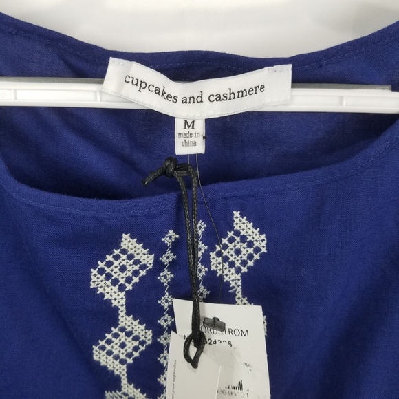 Cupcakes And Cashmere Women's Pastoria Linen Boxy Cold Shoulder Blouse Top - Picture 4 of 8